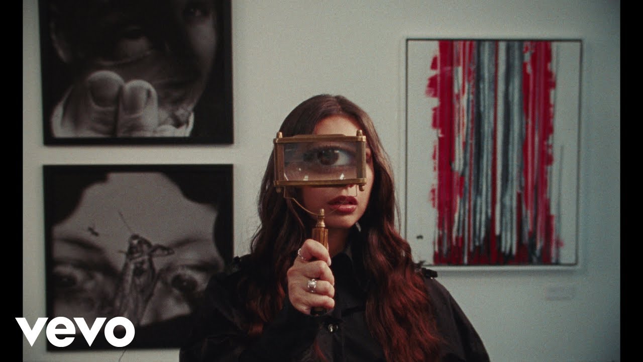 Alessia Cara - (Isn&rsquo;t It) Obvious - YouTube