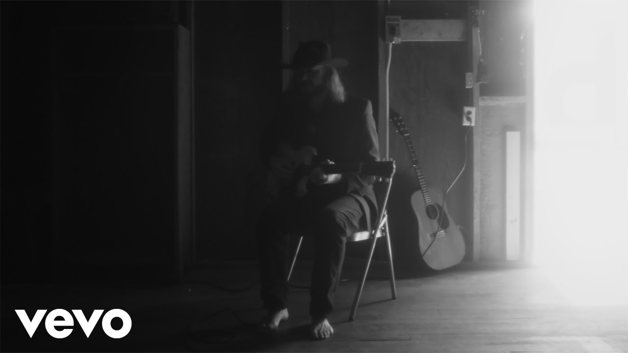 Bon Iver - THINGS BEHIND THINGS BEHIND THINGS (Official Video) - YouTube