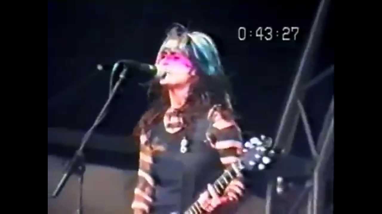 L7 - Reading (1992)(DHV 2012) - YouTube