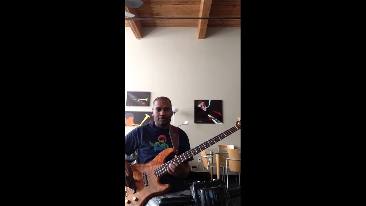 Victor Bailey plays Countdown - YouTube