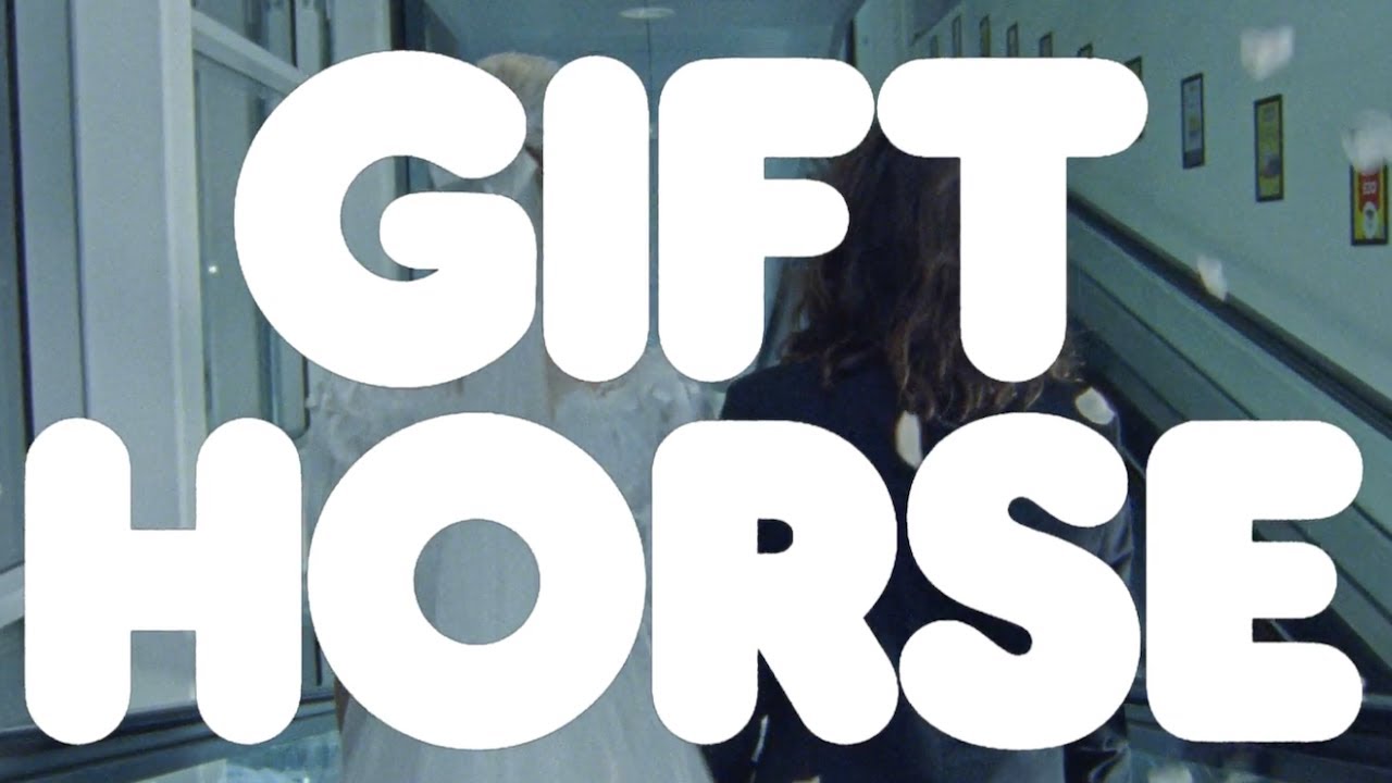 IDLES - GIFT HORSE (Official Video) - YouTube
