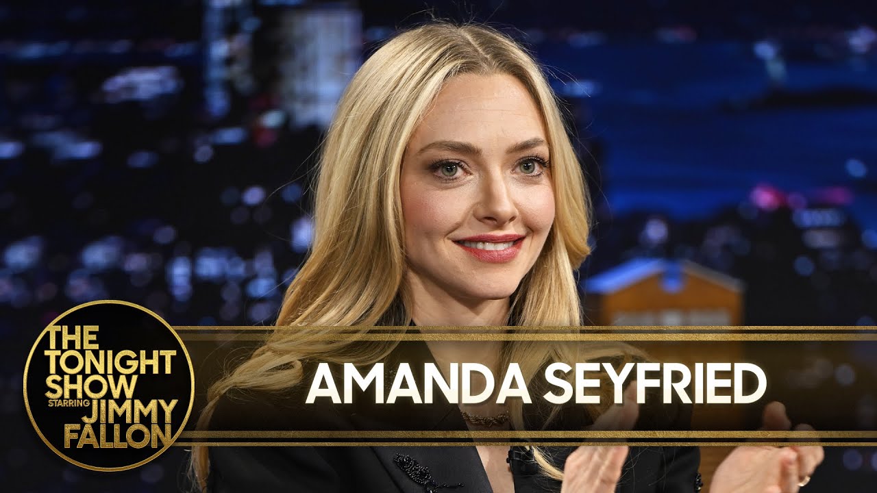 Amanda Seyfried Sings & Plays the Dulcimer, Says Sabrina Carpenter Should Join the Mamma Mia! 3 Cast - YouTube