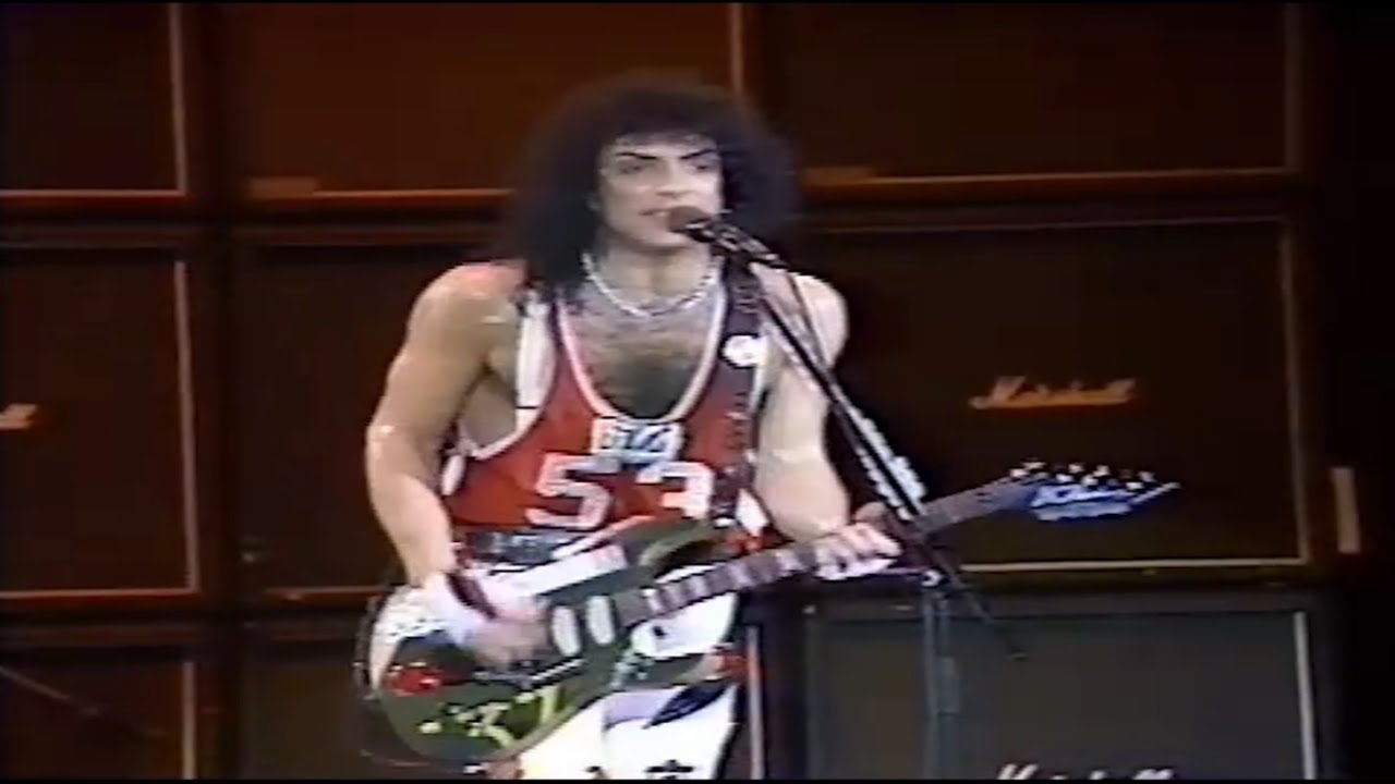 Kiss &ndash; Crazy Crazy Nights (HD) Live In Tokyo (1988) - YouTube
