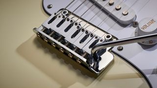 Fender Standard Stratocaster Olympic White