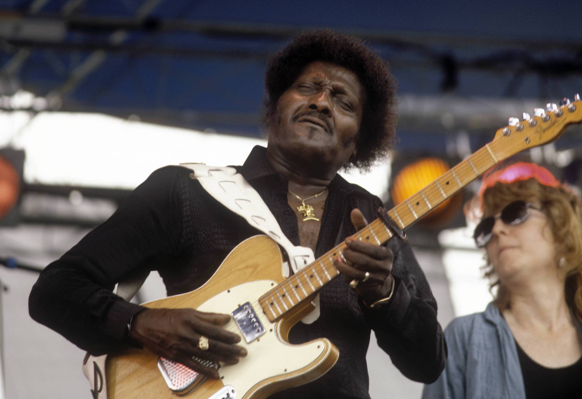 Albert Collins performs at the New Orleans Jazz & Heritage Festival in New Orleans, Louisiana on April 23, 1988