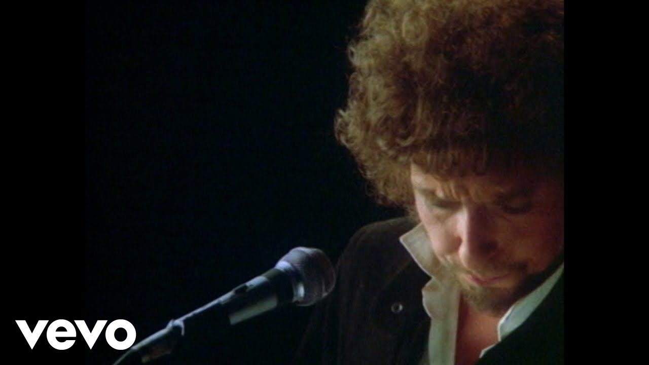 Bob Dylan - Sweetheart Like You (Official Video) - YouTube
