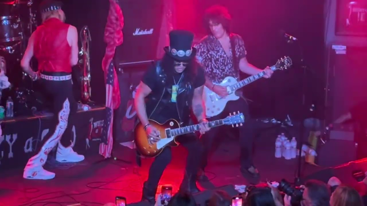 Michael Monroe & Slash Whisky A Go Go - YouTube