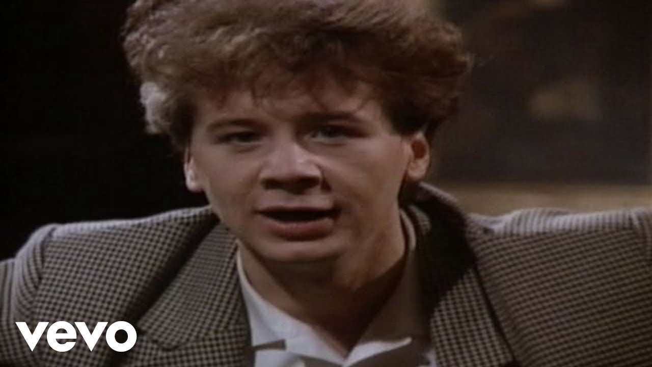 Simple Minds - Alive And Kicking - YouTube