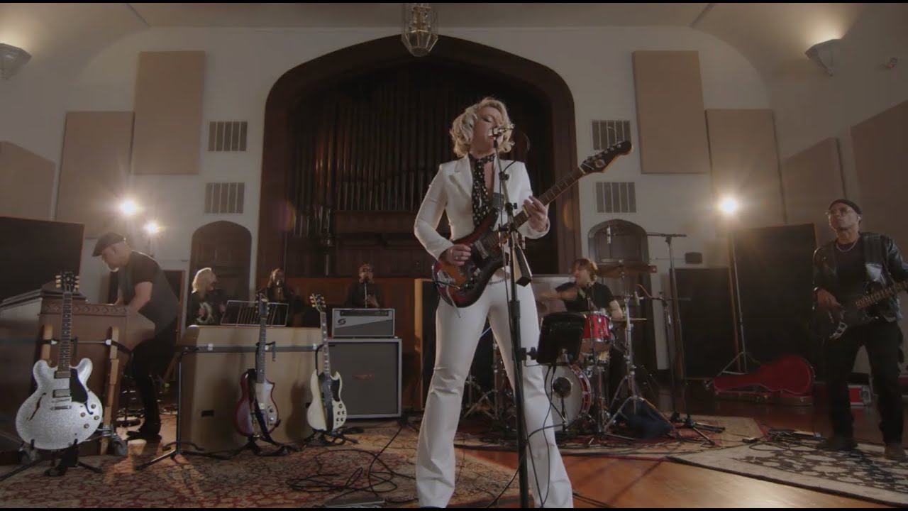 Samantha Fish - I'm Done Runnin' (Live from Esplanade Studios) - YouTube