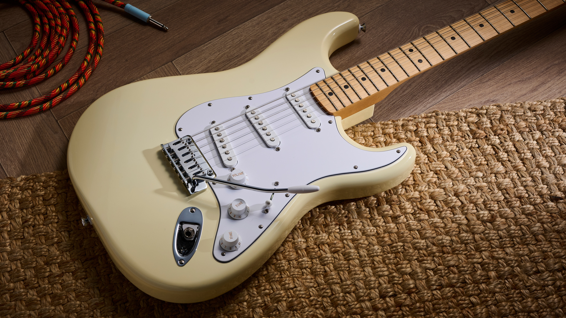 Fender Standard Stratocaster Olympic White