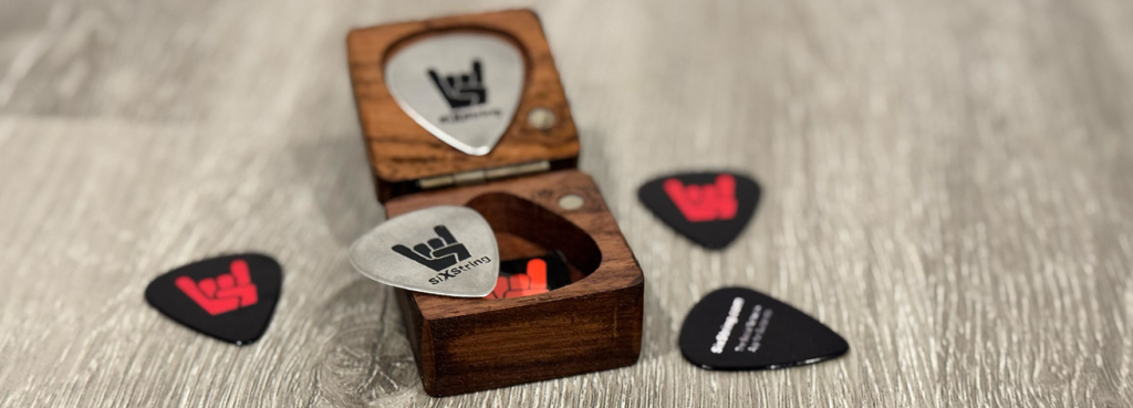 First Guitarist to Reach 1000 Pick Points